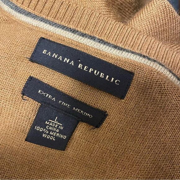 Banana Republic Extra Fine Merino Wool Brown Lightweight V Neck Sweater Size L - Picture 10 of 10